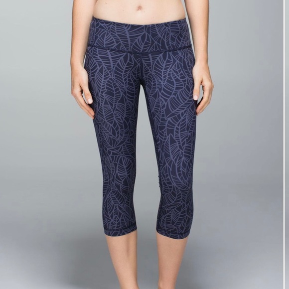 lululemon athletica Pants - Lululemon Wunder under crop full on luxtreme